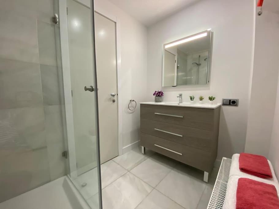 Appartamento Executive Style Near Downtwon Valenza Esterno foto